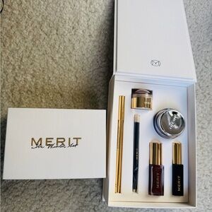 MERIT Women's eyes and lips  Makeup  Set
